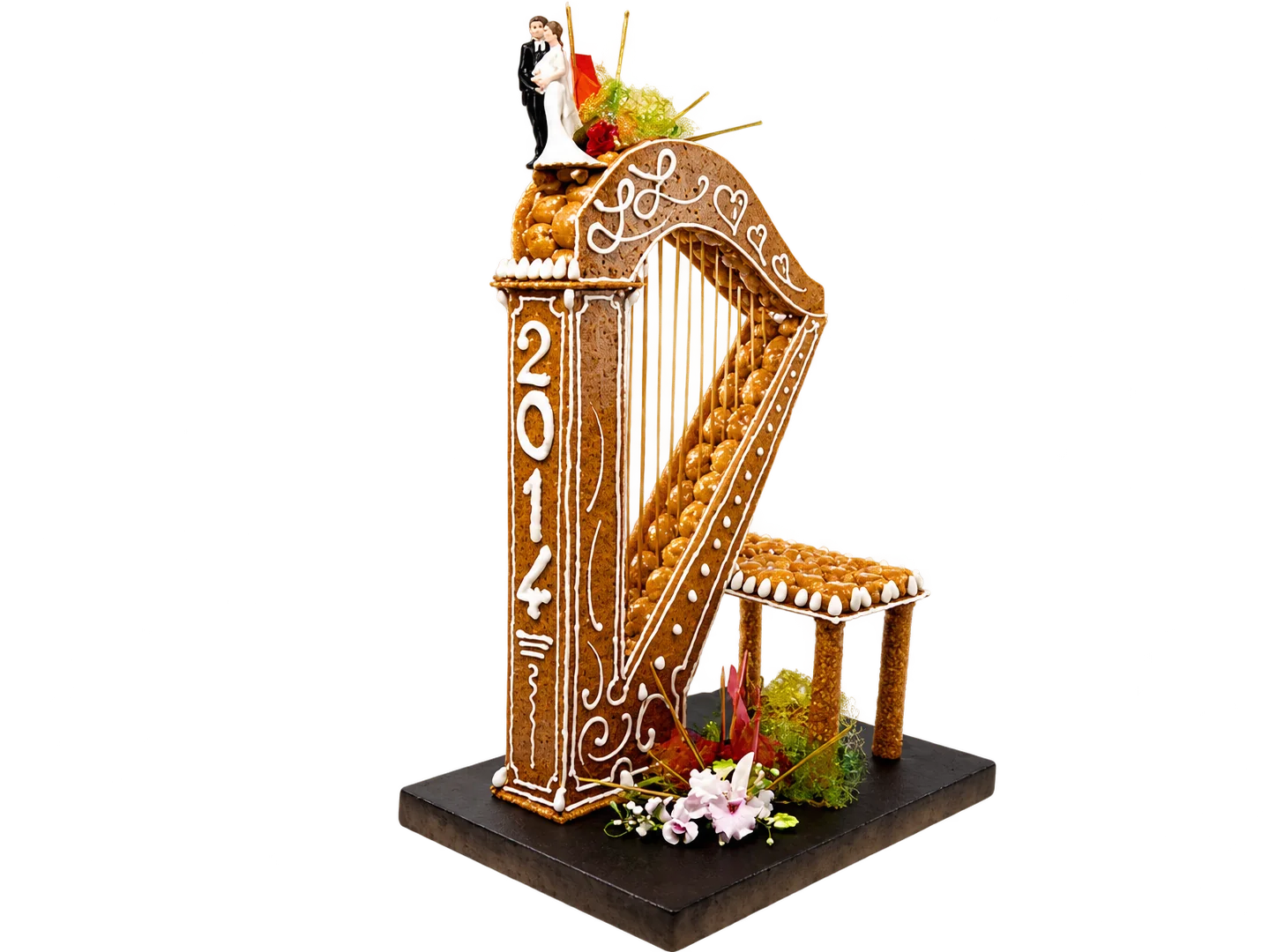 Pièce montée en forme de harpe